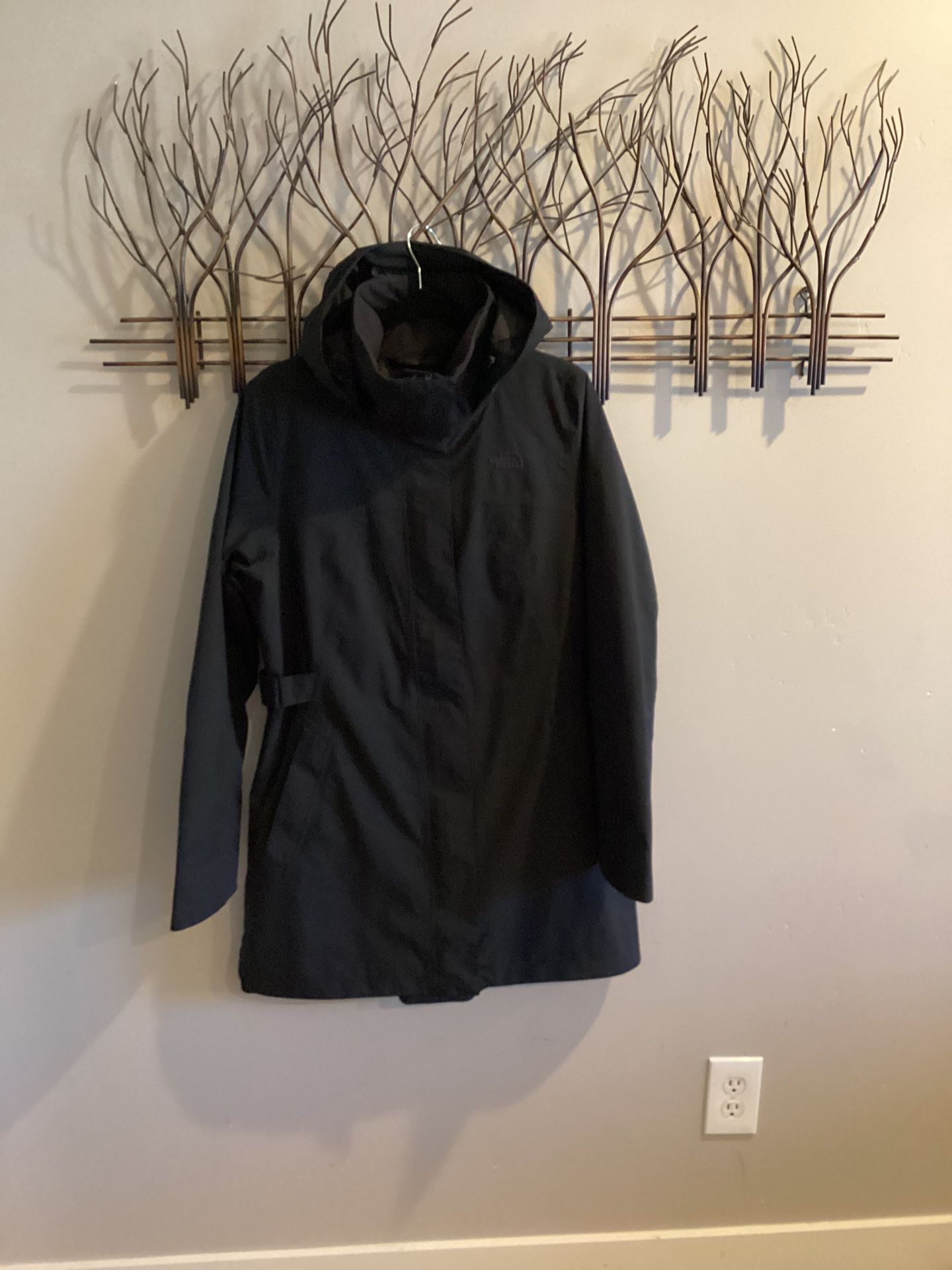 The North Face Women’s Laney Trench Raincoat (Size L) 