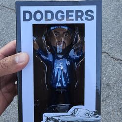 Bobble Head