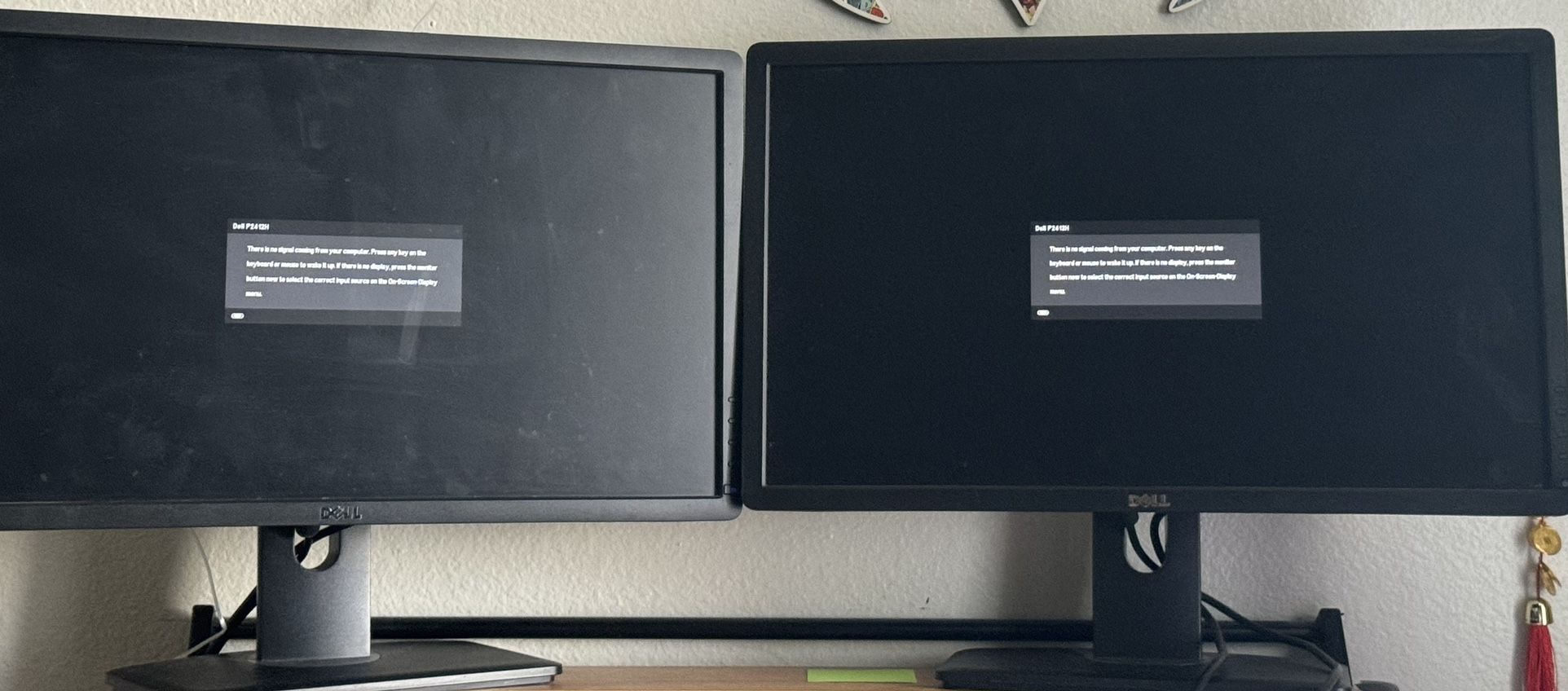 Dell P2412h 24” Monitor W/ LED Lit Screen