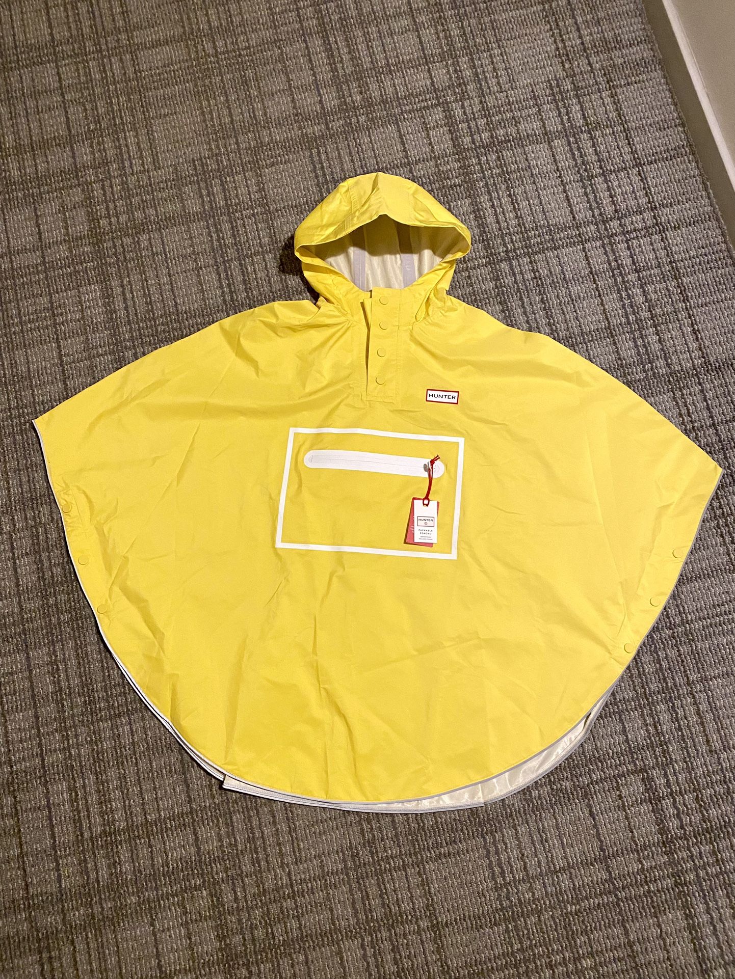 Hunter Poncho - Kids Size M/L - Fits Women’s Size 6 Or 8 Also