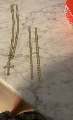 Please read two bracelets only not the chain the chain I am selling separately