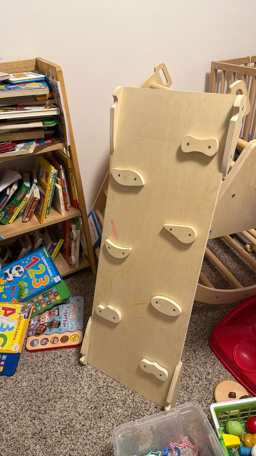 Kids wooden climber 