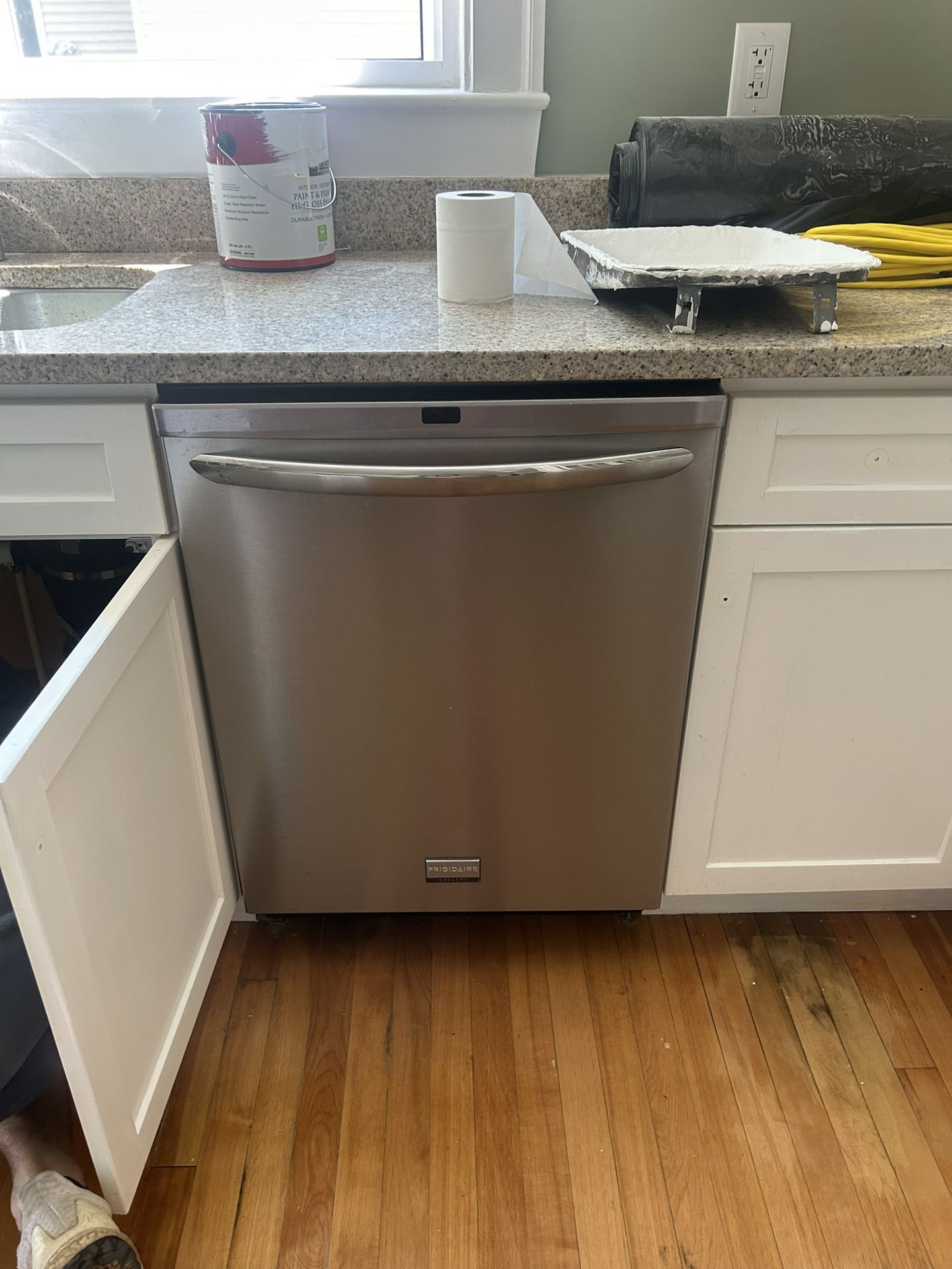 Frigidaire Dishwasher