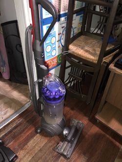 Vacuum Dyson 