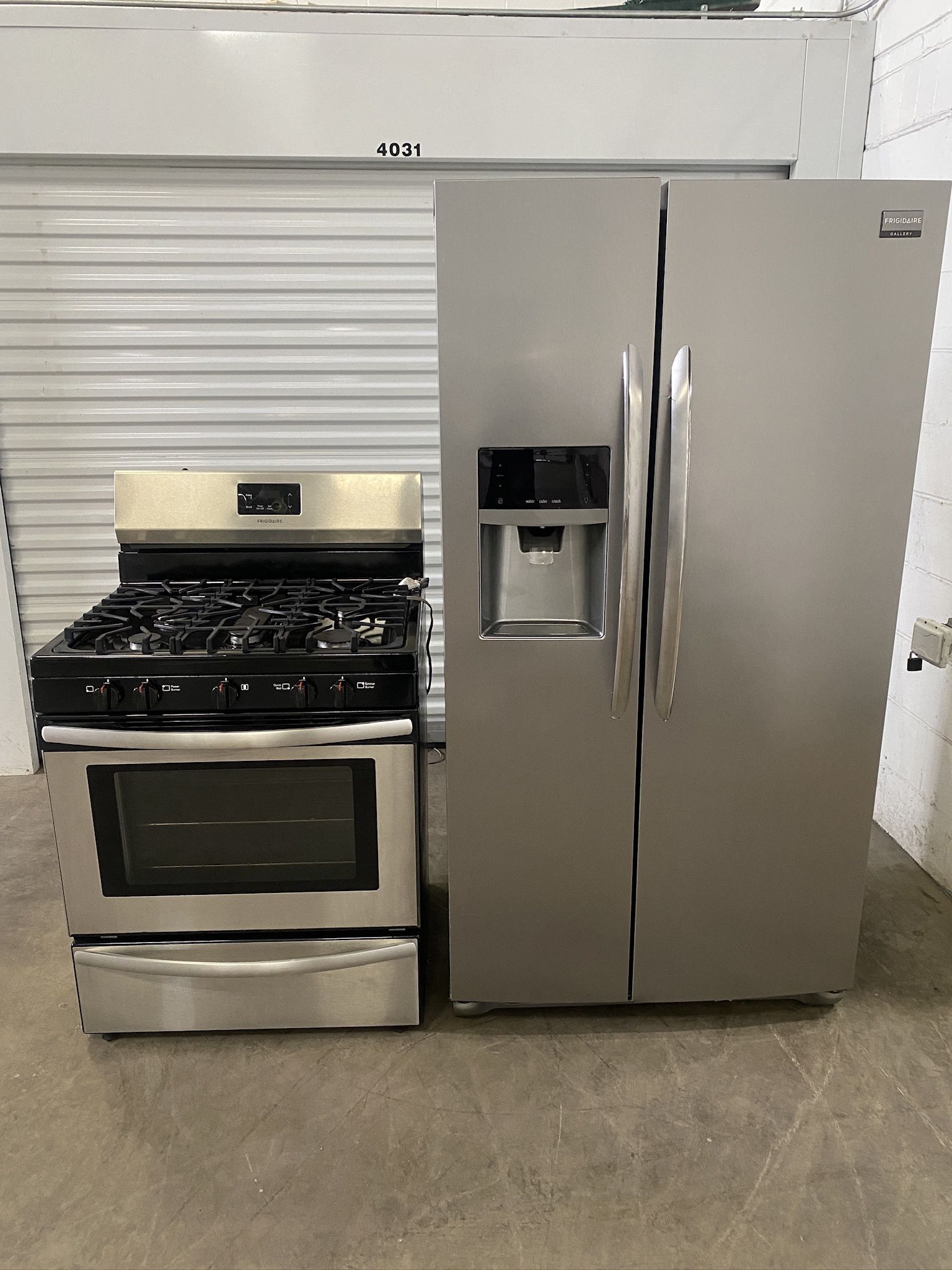 Frigidaire Stainless Steel Kitchen Set 