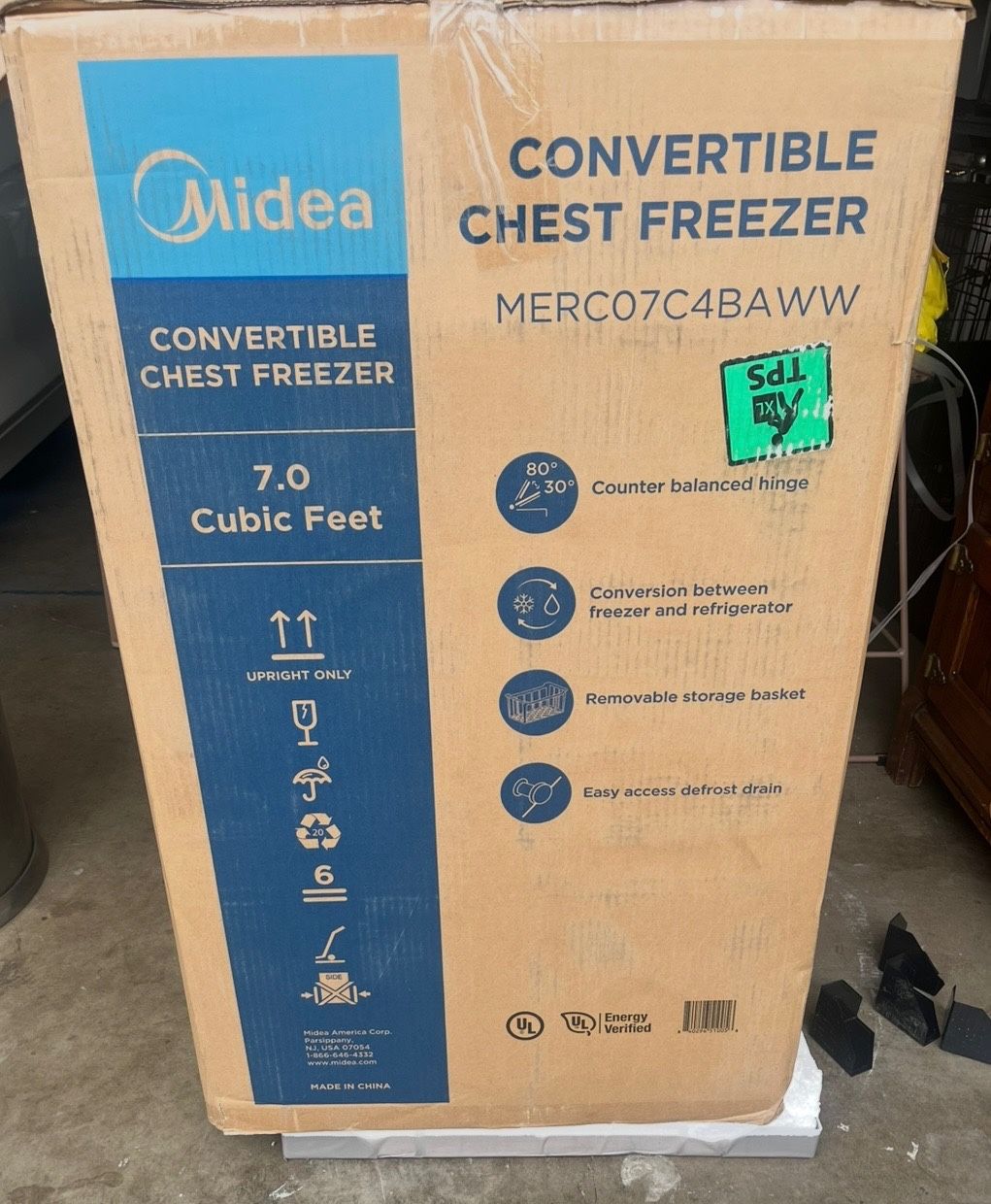 Midea MERC07C4BAWW 7.0 Cubic Feet Chest Freezer Cu.ft-Convertible, White