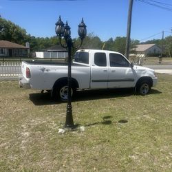 2003 Toyota Tundra 