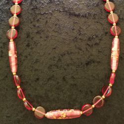 Vintage floral glass bead necklace