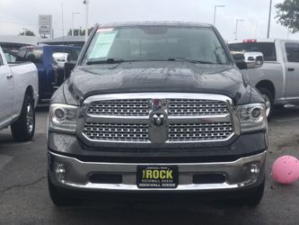 2015 Dodge Laramie Ram