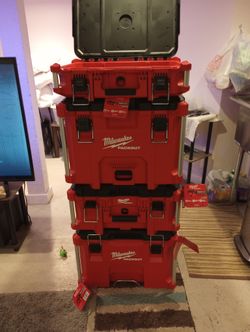 Milwaukee Packouts (4)