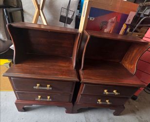 Henkel-Harris Virginia Galleries Wild Black Cherry Nightstands - Pair