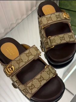 Sandalias de mujer