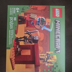LEGO Minecraft The Nether Lava Battle 21266 