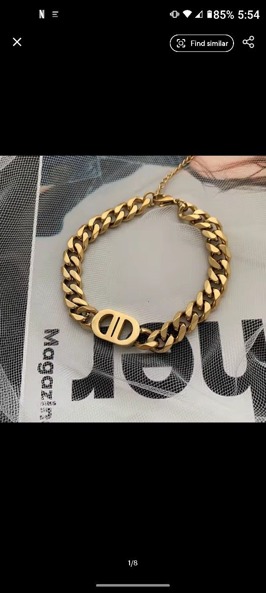 bracelet