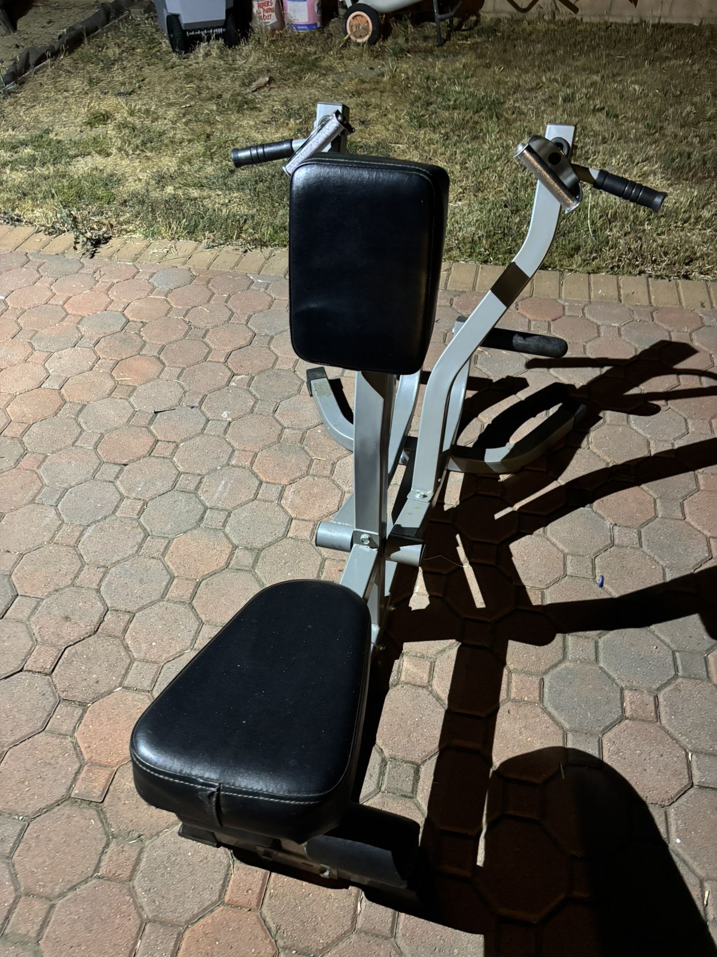 Chest Supported Row Machine