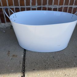 White beverage bucket 