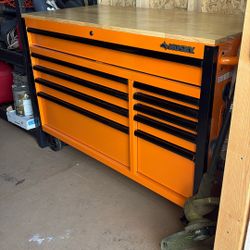 Husky Tool Chest