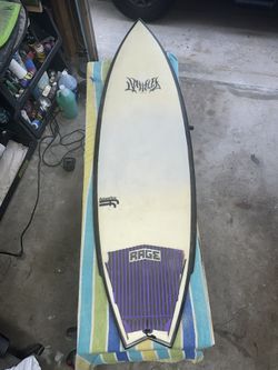5’8 Haydenshapes Surfboard