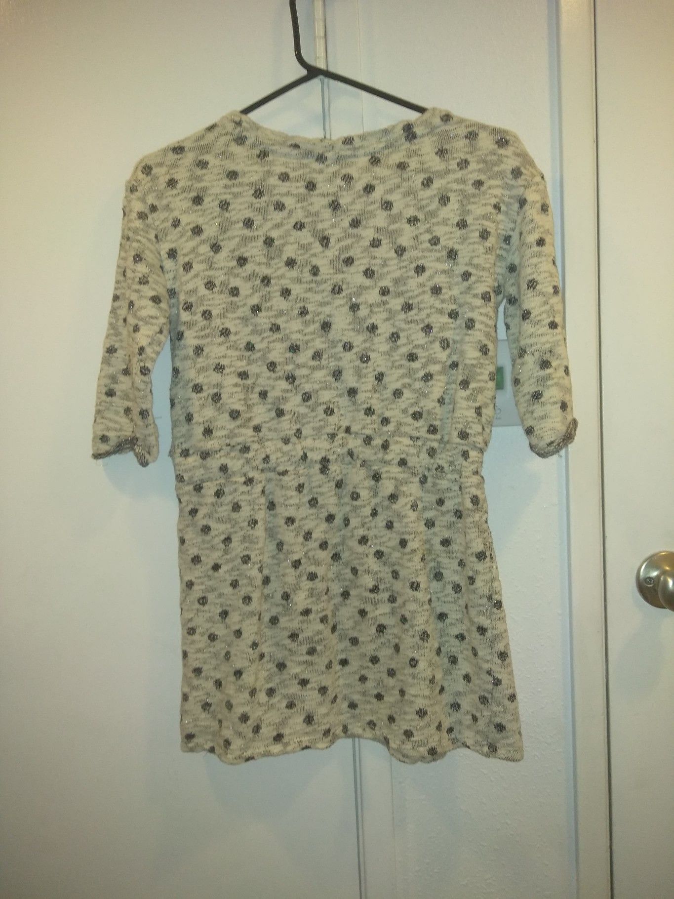 Girls sweater new