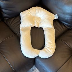 Ultra-Soft Huggable Baby Pillow - Dreamy