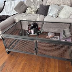 Metal Hatdware Coffee Table