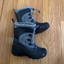 Snow Boots