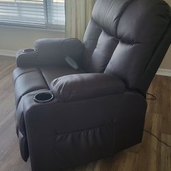 Uplift Recliner
