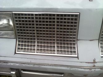 81-88 G BODY CUTLASS PARTING OUT