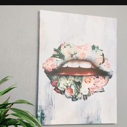 Ikonic Floral Lips Picture 30 By 40