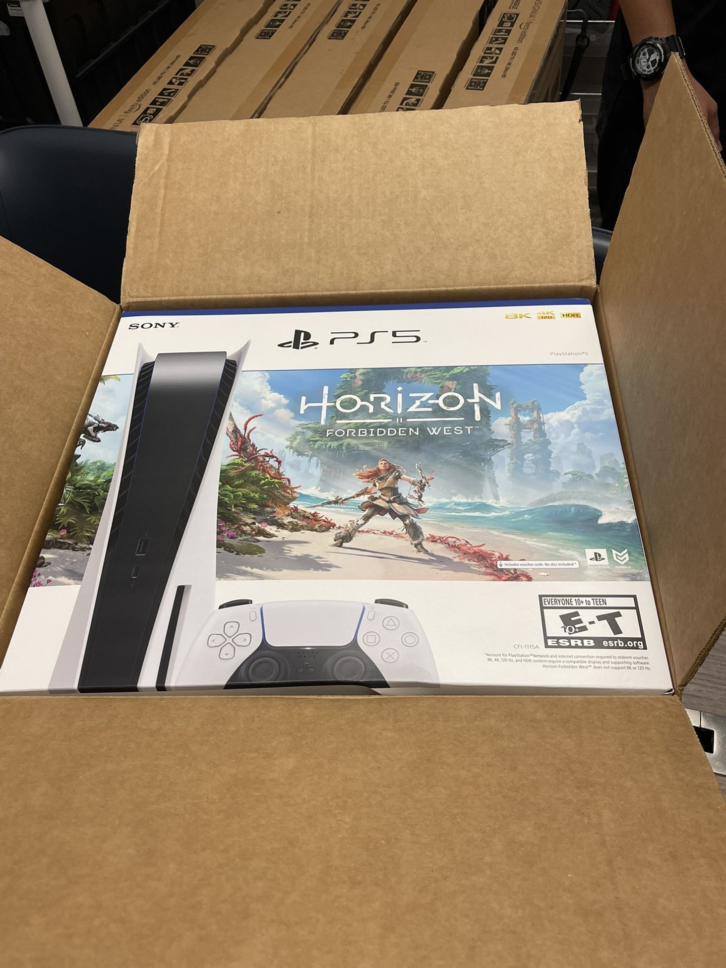 PS5 Horizon version. New , Never Opened