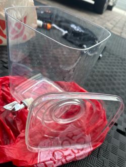Plastic drink dispenser