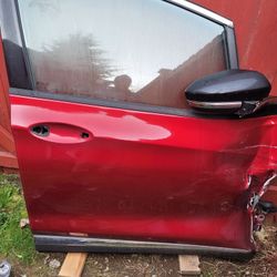 2017-2020 Chevy Bolt Right  Front  Door 