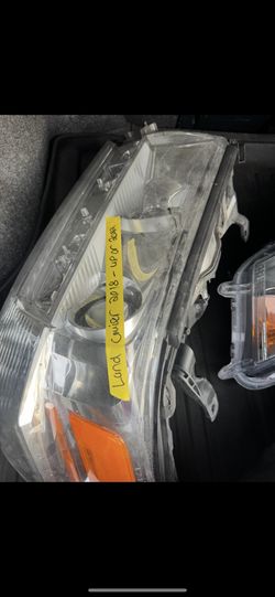 2018–2022 Toyota Land Cruiser Left Headlight