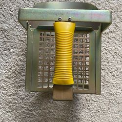 Metal Detecting Beach Scoop