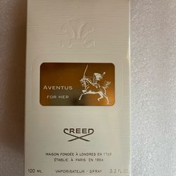 Creed Aventus For Her 100 ML 3.3 FL OZ