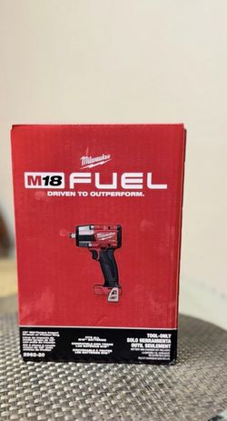 New MILWAUKEE M18 FUEL ½" High Torque Impact Wrench 2967-20 & NEW M18 5.0 XC Battery 48-11-1850
