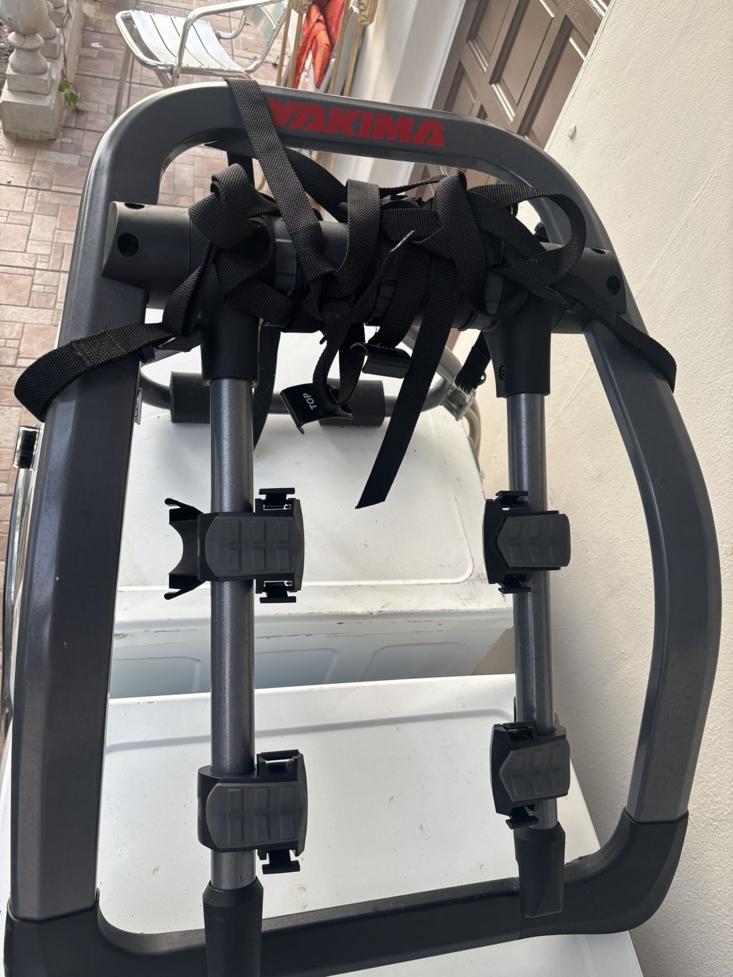 Yakima FullBack 3 Premium Trunk Bike Rack