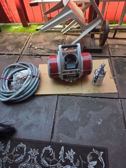 Titan CapSpray 115 HVLP 6 Stage Turbine Paint Sprayer –