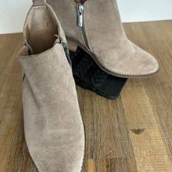 Lucky Brand Taupe Suede Ankle Boots