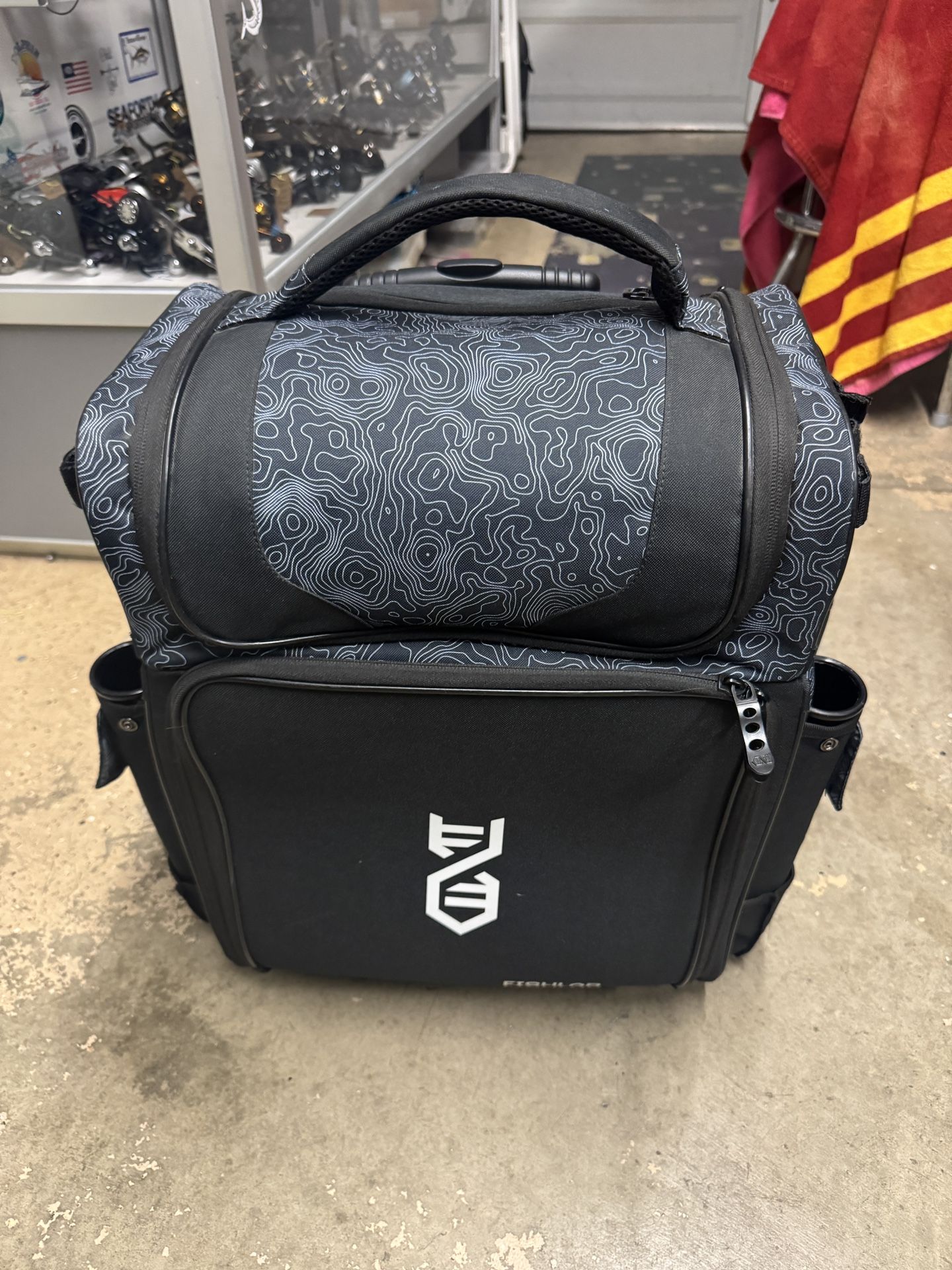 Brand New Large Fish Lab Four Pole Fishing Tackle Bag. With Four New Trays.