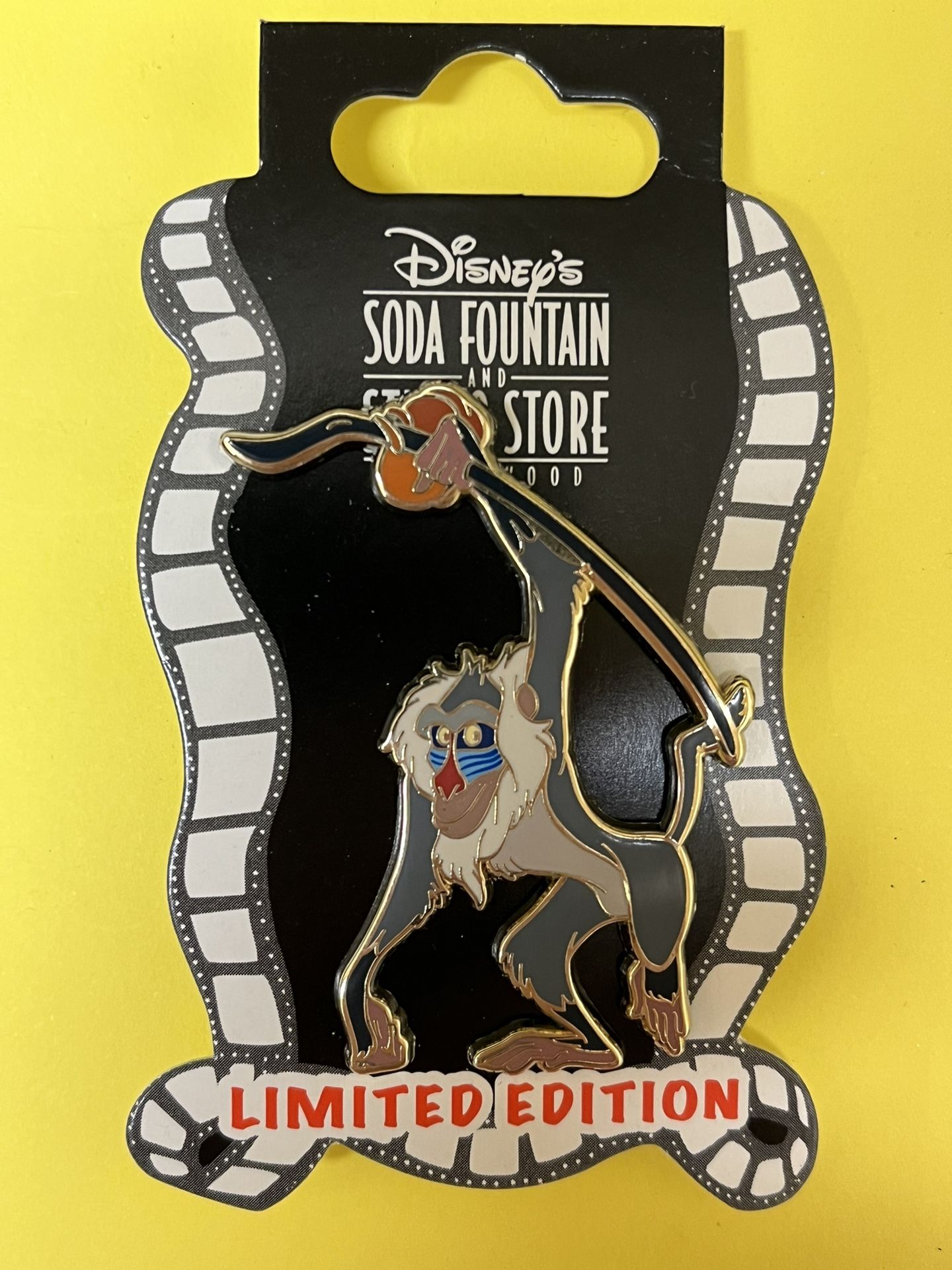 Disney Pins DSF Lion King Rafiki Pin LE 300