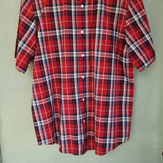 PLAID MEN'S BUTTON SHORT SLEEVE SHIRT