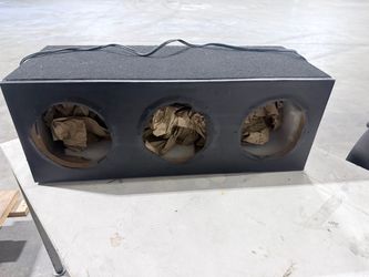 Speaker box