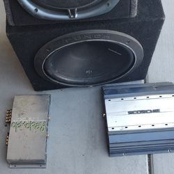  2 Amps And Boom Box For Sale.