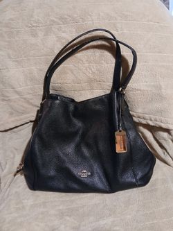 MIDDLE DEVIDER COACH PURSE