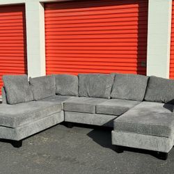 Sectional Sofa 