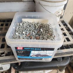 Roofing Nails 
