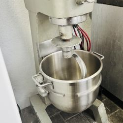 Hobart dough mixer 30 qt