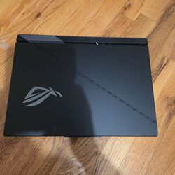 ROG Strix Scar 16 Gaming Laptop