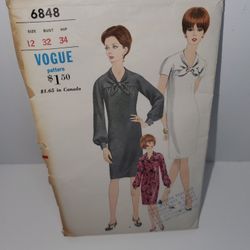 Vintage Vogue Sewing Pattern 6848 Misses Dress Sz. 12 CUT